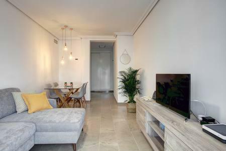 Ferienwohnung Vista Al Faro Estepona Exterior foto